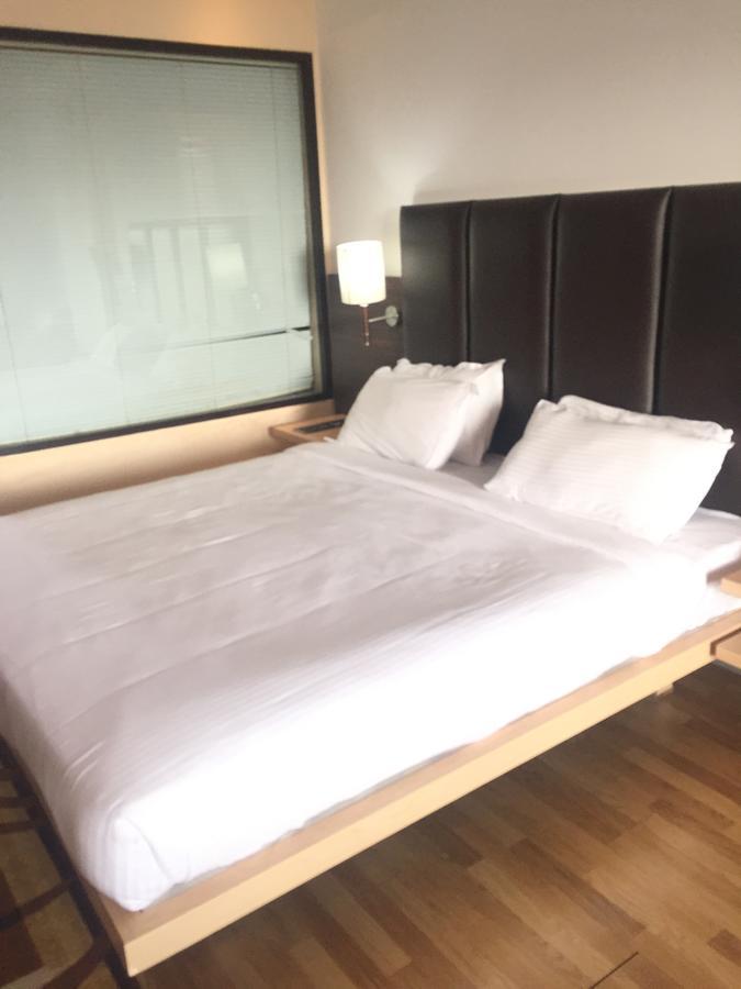 Sea Queen Hotel Kozsíkóde Kültér fotó
